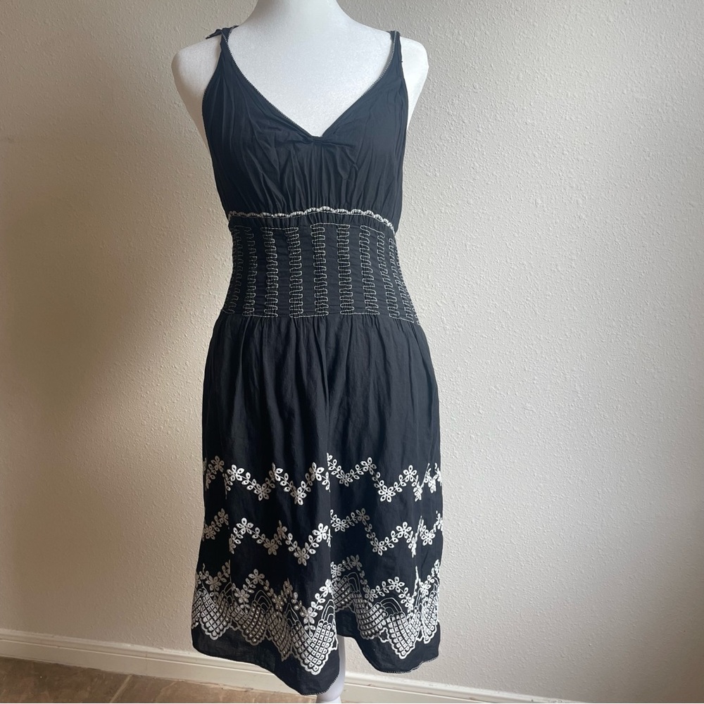 Embroidered black maxi dress